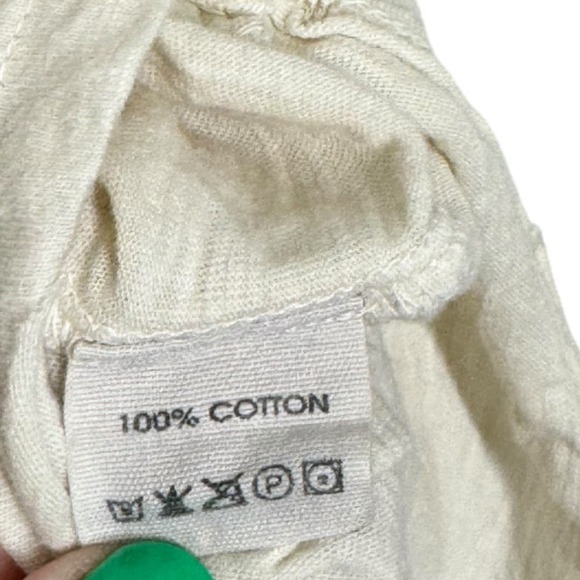 Magnolia Pearl Cream Graphic Tee - Picture 8 of 9